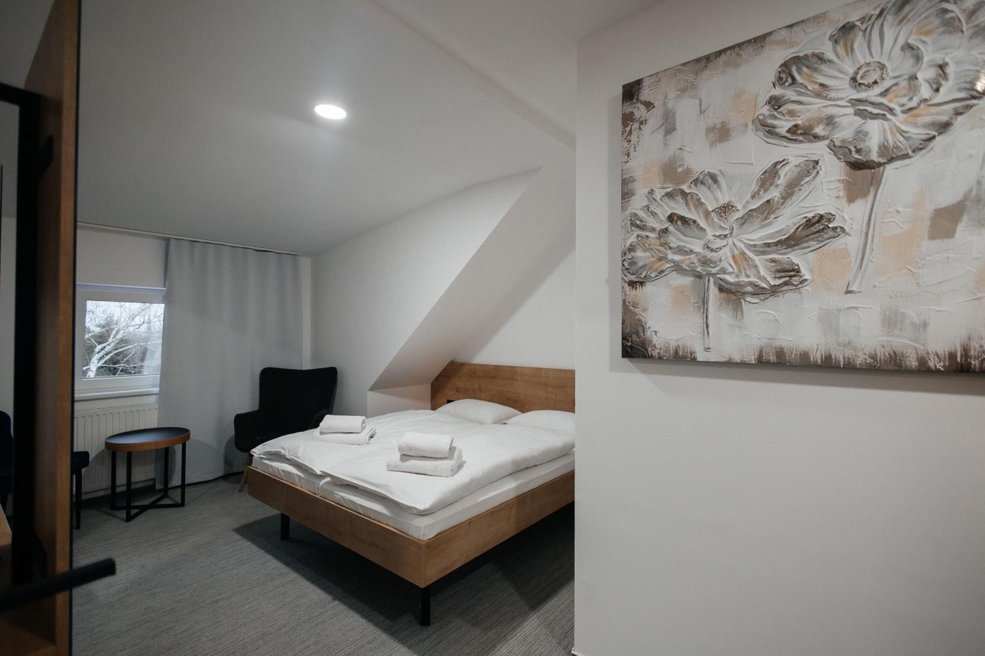 Golden Golem Hotel & Spa プラハ エクステリア 写真