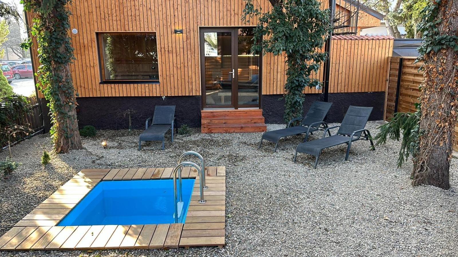 Golden Golem Hotel & Spa プラハ エクステリア 写真